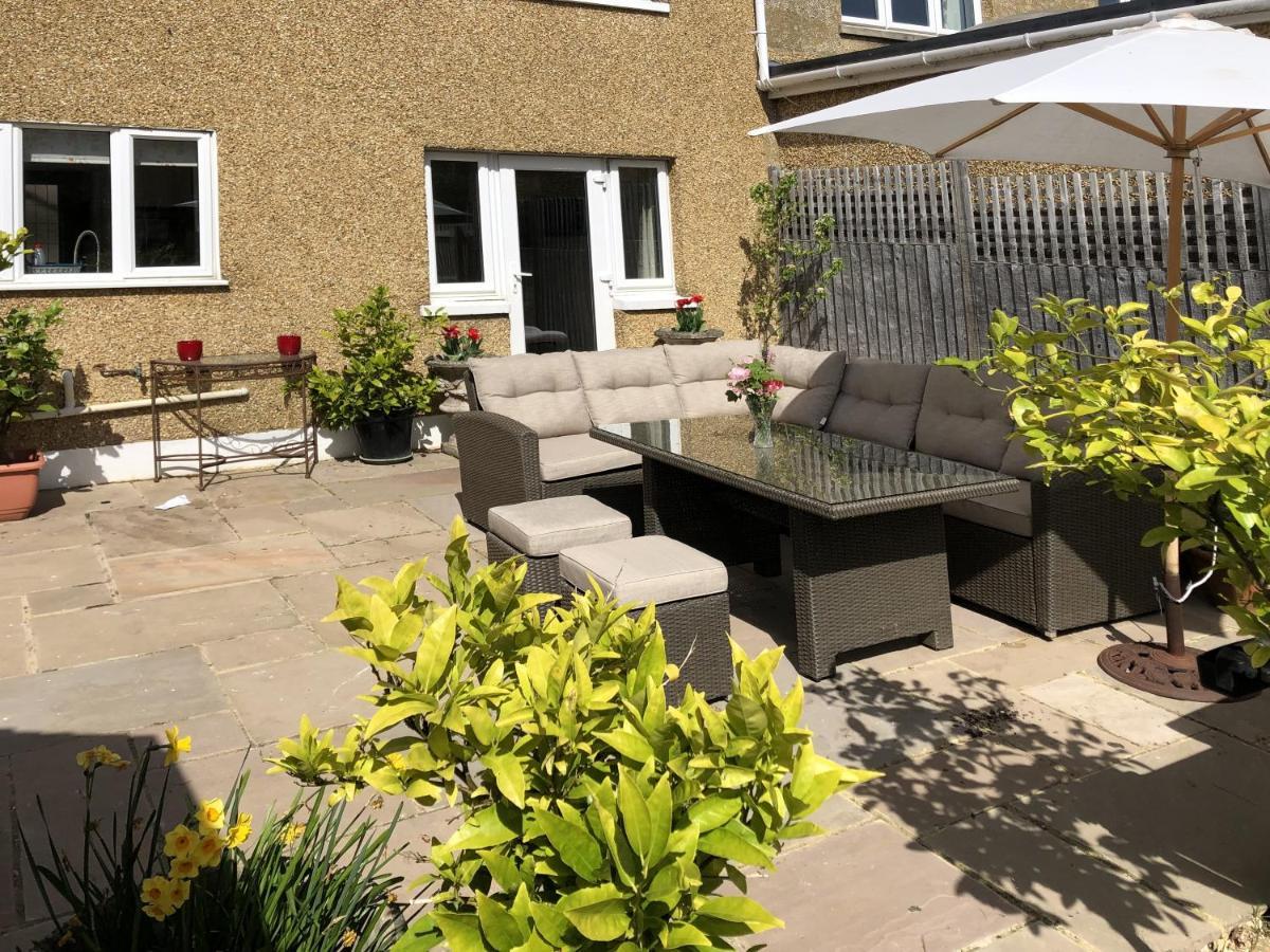 Residential 3 Bed House Harnham Villa ซอลส์บรี ภายนอก รูปภาพ